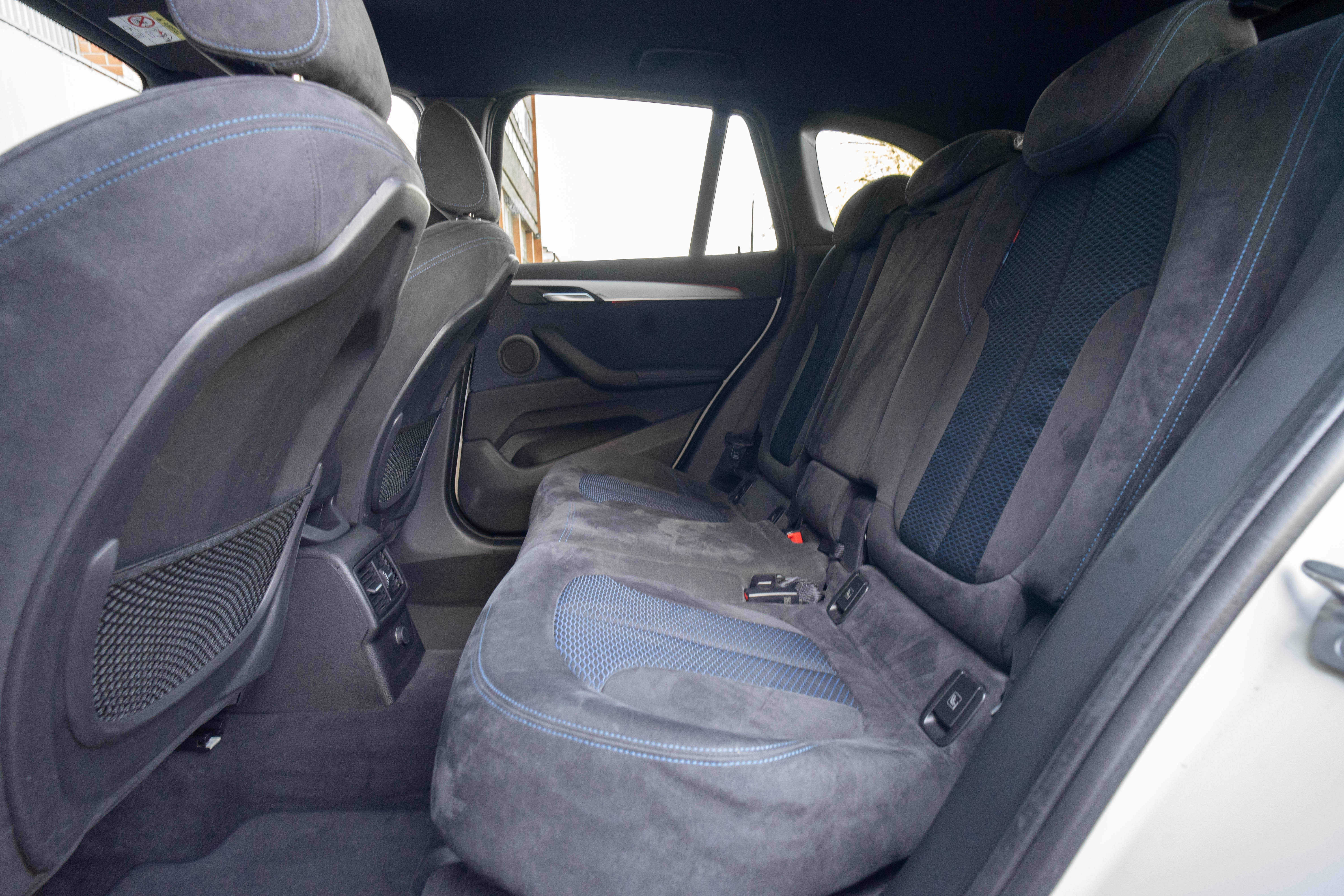 Car image 31
