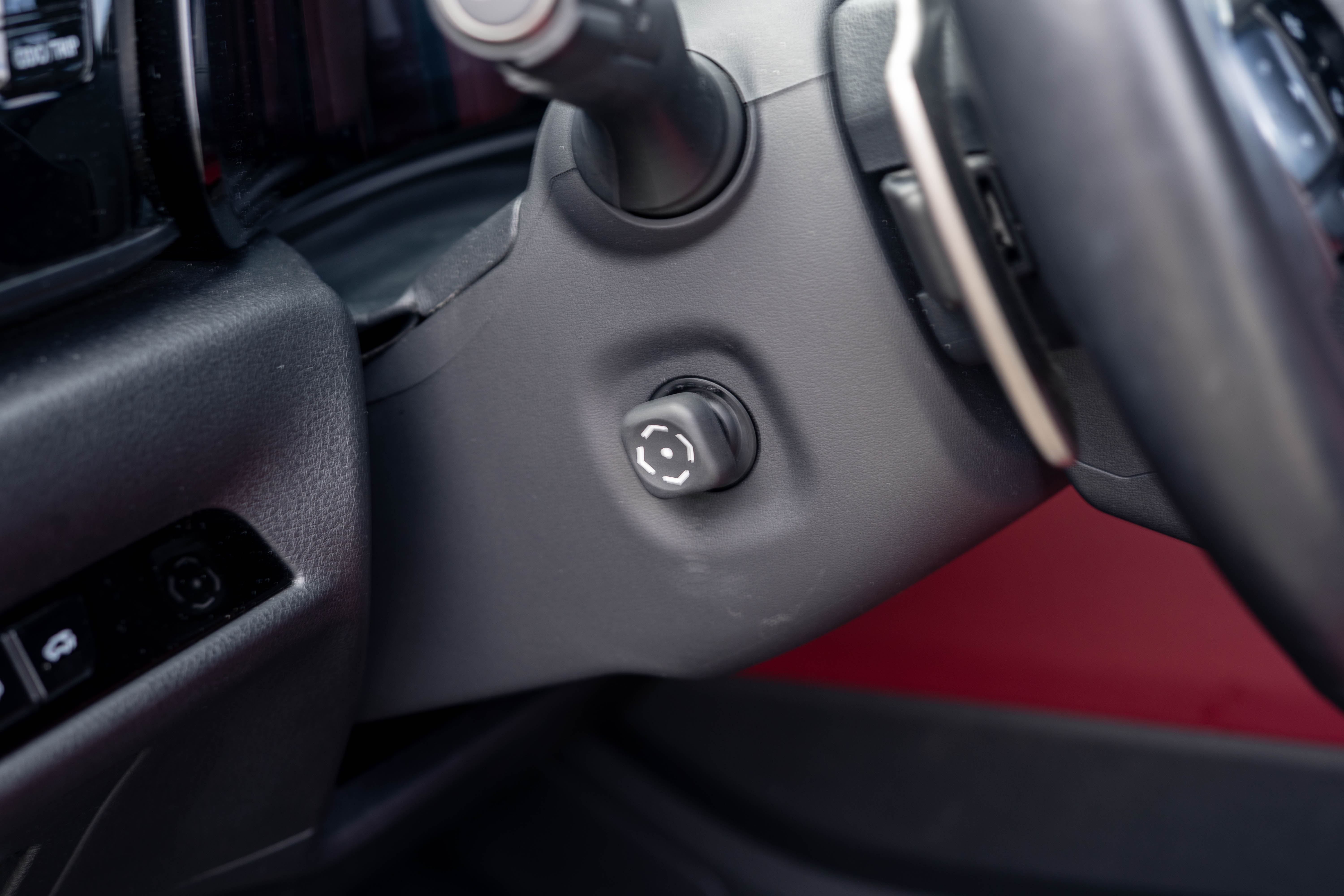 Car image 27