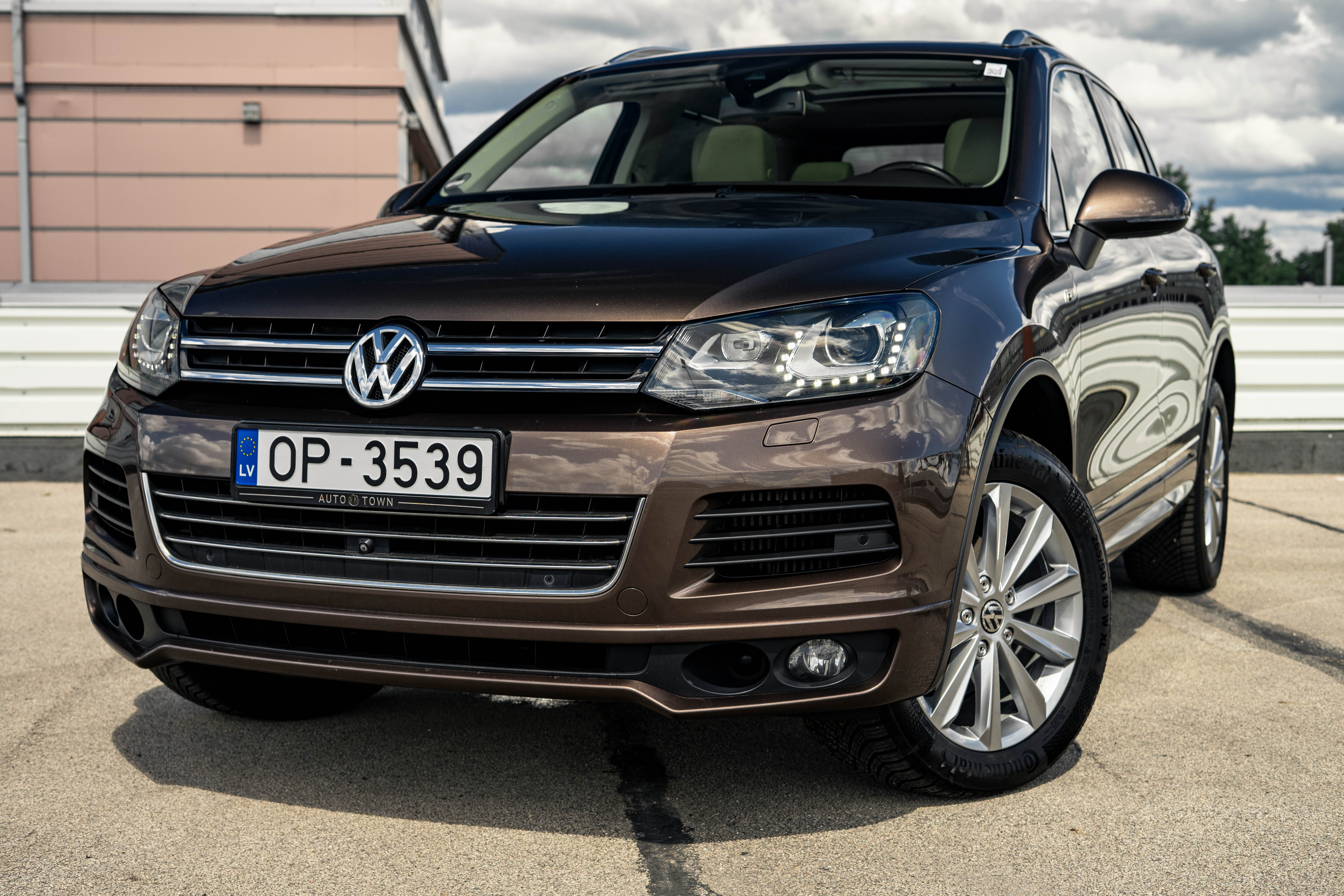 Volkswagen Touareg