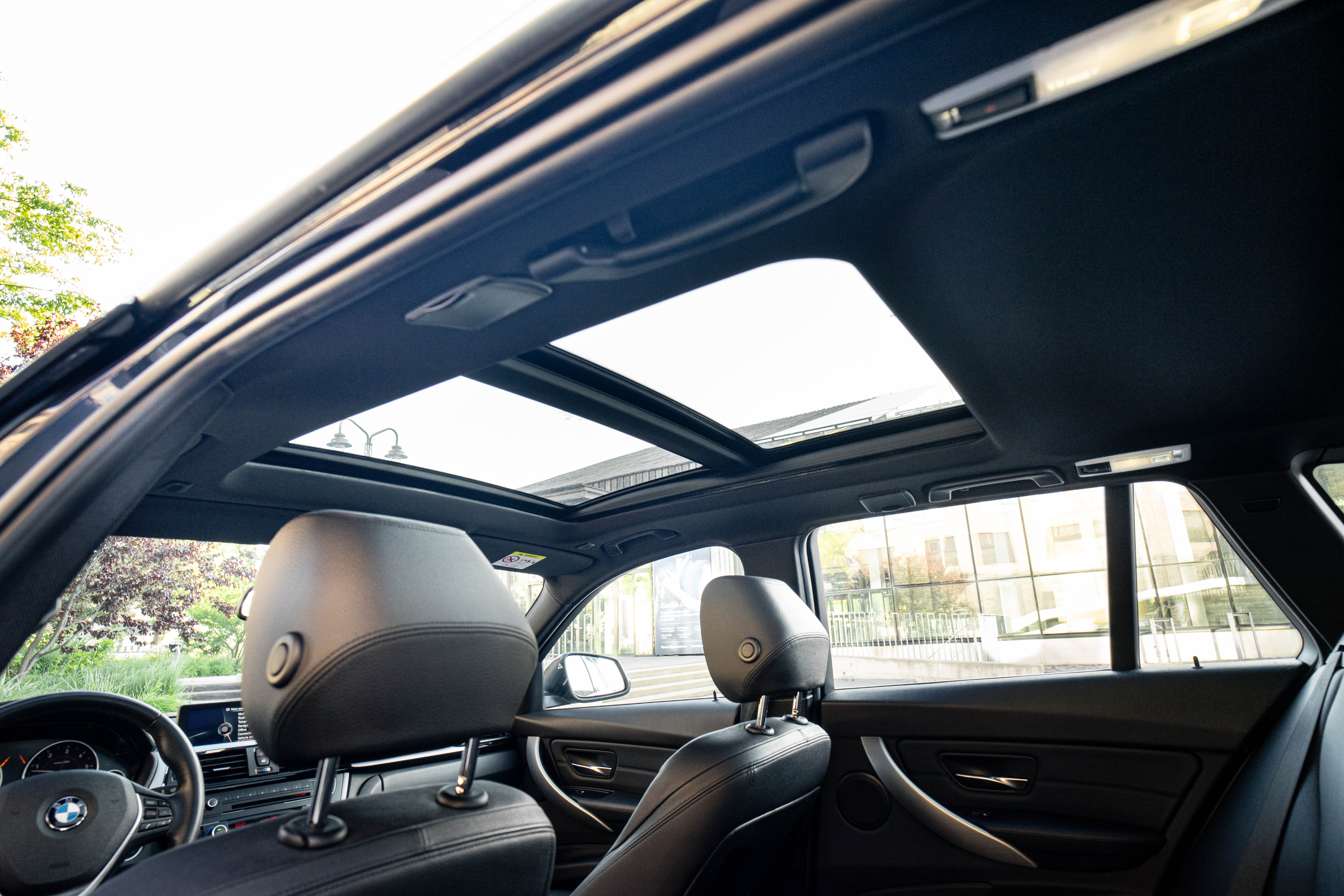 Car image 34