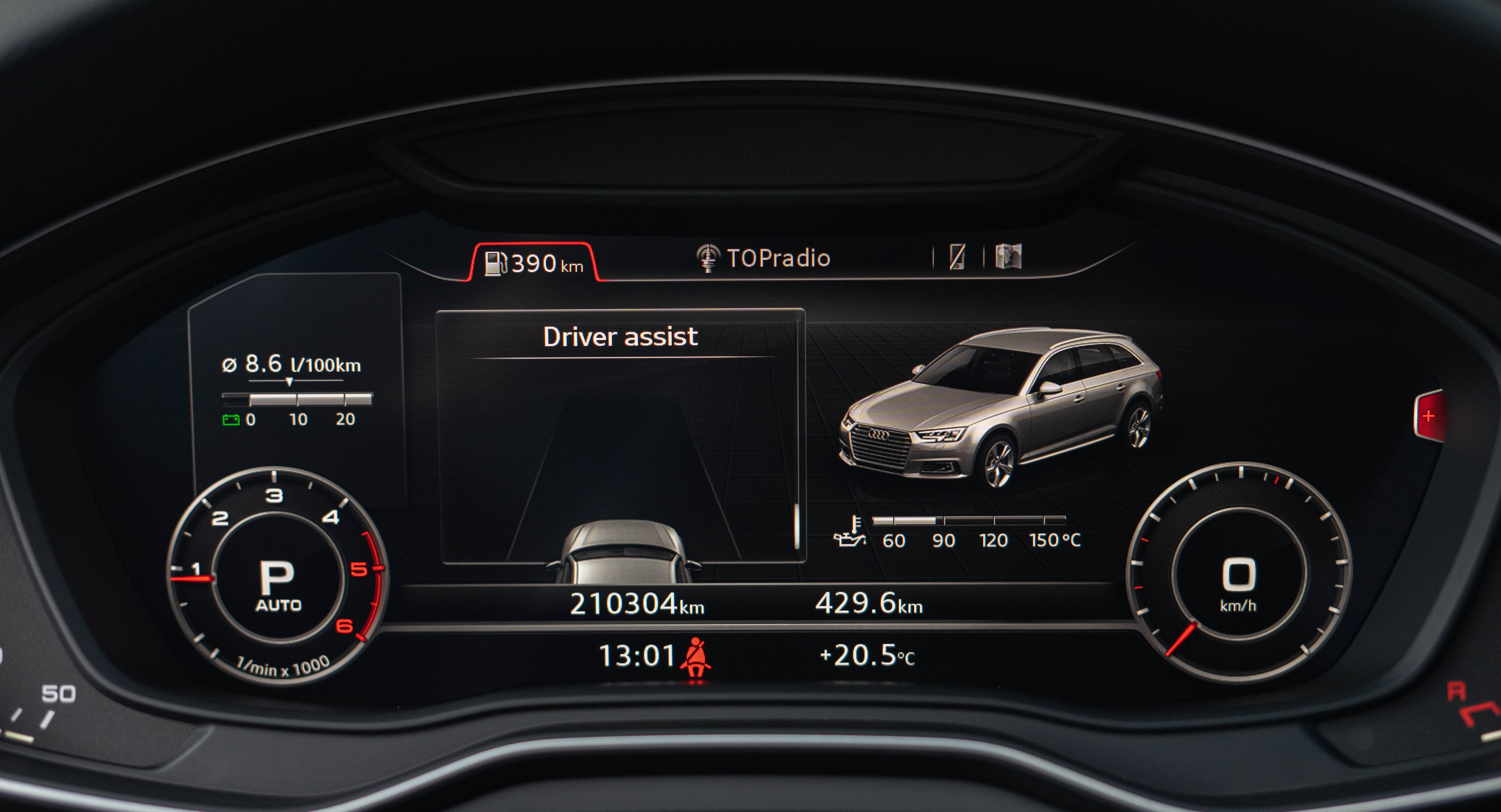 Car image 16