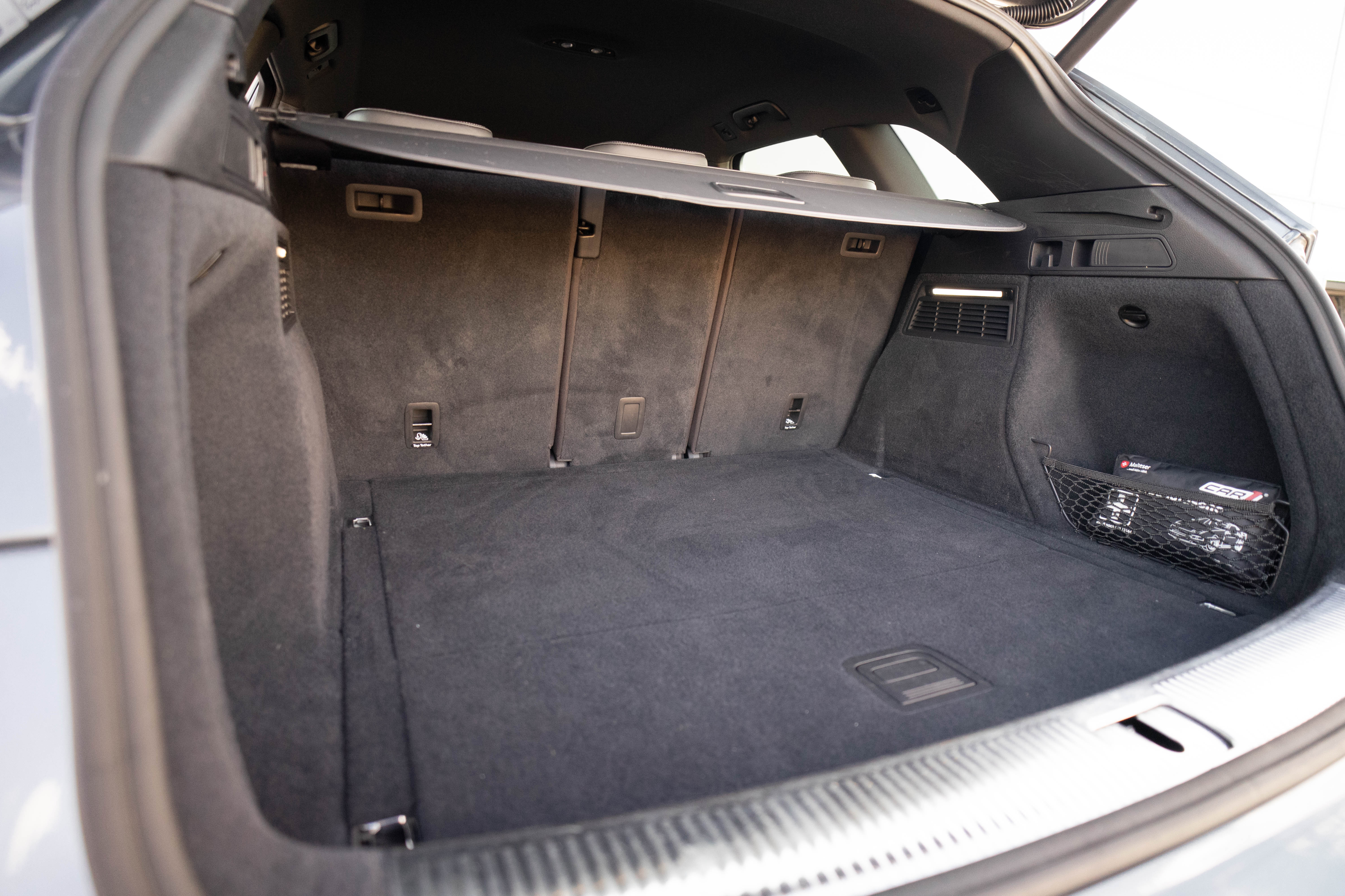 Car image 31