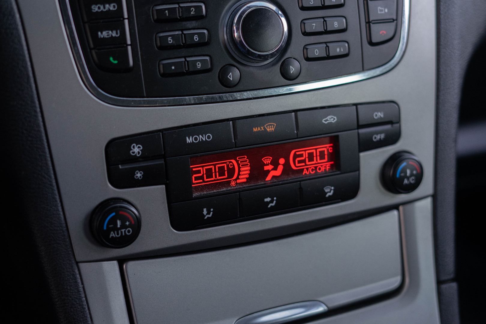 Car image 21